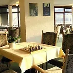 Quellenhof 3*