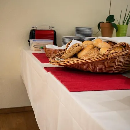 Hotel Quellenhof - Self-check-in Bad Urach