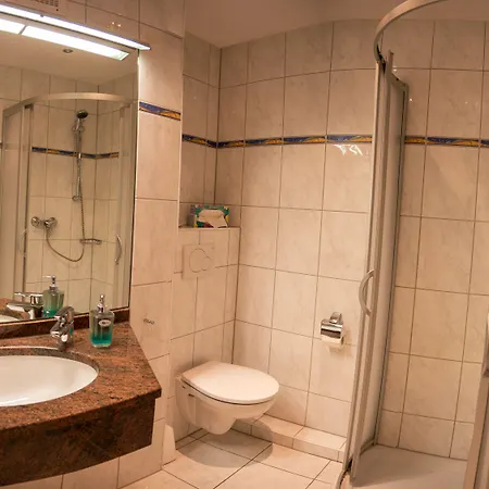 Hotel Quellenhof - Self-check-in Bad Urach