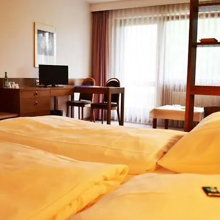 Hotel Quellenhof - Self-check-in Bad Urach